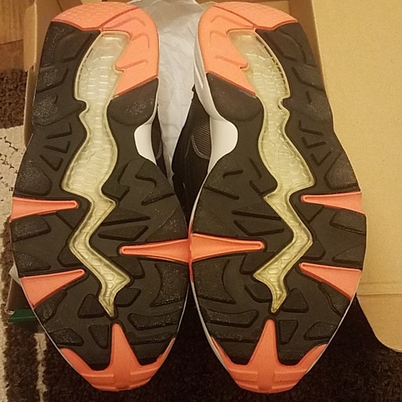 Puma R698 WINTER - Picture 2 of 6